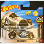 Mattel - HW Startline Grid - Instant Boost (JJK73)