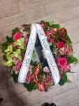 ImodFlowers Coroana funerara rotunda cu flori mixte