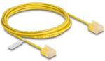 Delock RJ45 мрежов кабел Cat. 6 UTP ултратънък 2 m жълт с къси конектори