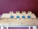 Hobbyplanet Set 4 pahare cu picior albastru - miniaturi 1: 12 (V70966)