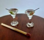 Hobbyplanet Pahare Martini din sticla - 2buc -miniaturi papusi 1: 12 (CC77410)