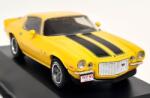 ATLAS Macheta auto Chevrolet Camaro Z 28 1970, galben cu 2 dungi negre, scara 1: 43, cu vitrina (2866)
