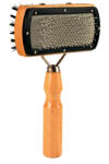 TRIXIE Perie Tesala Dubla Soft, Maner Lemn, 10x18 cm, 2305