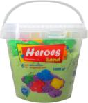 Heroes Nisip de joacă în găleată Heroes - Culoare verde cu 6 figurine, 1000 g (KUM-017.4)