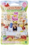 EPOCH Sylvanian Families, Baby Builder, pachet cu figurina surpriza, 5838, 1 buc Figurina