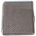 Padonio Ezüstszürke rájabőr hatású cigarettatárca 20 szál 8, 5 cm-es cigarettához (A-806730-5)