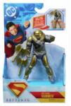 Spin Master DC Studios Superman: Epic Strike cu Hammer figurină de acțiune - 15 cm Figurina