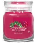 Yankee Candle Parfumuri pentru casa Sparkling Winterberry Signature Candle - vexio - 146,99 RON