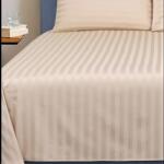 Kotonia Home Cearceaf de pat Kotonia Home Deco, 100% bumbac, Damasc Saten, dimensiune dungi 1 cm, Cappuccino, 150x240 cm (001894-150)