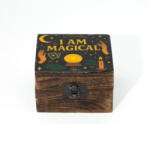 AwGift Kicsi Színes Bevonatú Fa Doboz - I Am Magical