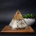 Ezera NOU! Piramida orgonica cu cristale Moonstone Rainbow pentru regasirea echilibrului, a starii de calm si relaxare (POCMRI) Obiect de decorat