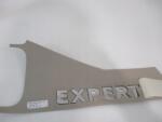 Peugeot Expert IV Travaller 16- Embléma Monogram Hátsó Ajtó Új 98148106VD