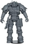 McFarlane Toys Figurina Mcfarlane Toys Warhammer 40, 000 Lieutenant In Phobos Armour Ultramarines 18cm Figurina