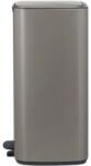 Brabantia Bo Pedal Bin pedálos hulladékgyűjtő szagmentesen záródó Soft-Close fedél, karcsú, négyzetes forma, műanyag tartály, 30L - O méret, acél, platinaszürke - 238161 (BR238161)