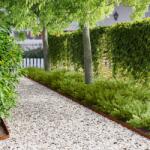vidaXL Margine pentru gazon 30 pcs 102 x 4 x 4 cm Otel Ruginit GartenMobel Dekor (8008740)