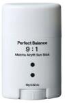 B: Lab Matcha Airyfit Sun Stick SPF50+ PA++++ - Stick De Protecție Solară Cu Matcha 15g