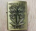 Bohai Benzingyújtó Koponyák és kannabisz 10 (lac10)
