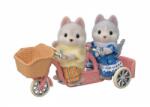 EPOCH Bicicletă tandem Sylvanian Families pentru frații Husky (OLP10395637) Figurina
