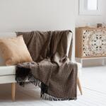 VIALMAN Pled cu franjuri IRMA maro 150 x 200 cm Patura