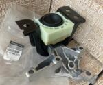Original Renault Suport motor fata dreapta ORIGINAL RENAULT 112100627R (11 21 006 27R)