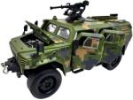  Macheta Tab transportor Militar Camuflaj cu Sunete si Lumini, Accesorii Detasabile, usi deschise, scara 1: 24