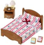 EPOCH Mobilier Sylvanian Families - pat dublu cu noptieră (OLP10395019) Figurina