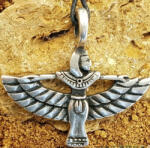  Egyiptomi Amulett - Ízisz