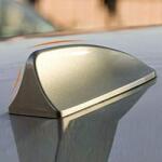 Arts and Crafts Antena auto activa AM - FM tip "SHARK TAIL" culoare GOLD (AVX-AK322F)