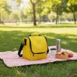 Chomik Geantă izotermă 6l pe umăr galbenă cu două elemente de răcire 63972 (IZO9295)