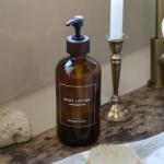 Chic Antique Testápoló palack adagolóval Chic Antiue 500 ml (62010620)