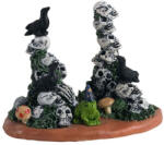  Lemax skull cairns Spooky Town 2021