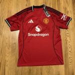 Adidas Manchester United 25/26 hazai autentikus mez Bruno Fernandes 8 - S-es méret