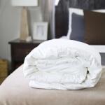Silk Bedding Direct selyem matracvédő pamut szoknyával - fehér - 190x90 cm