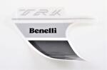 Benelli 05511P16WF00 Bal oldali matrica Benelli Váz, idomok és járműkiegészítők Matricák és járműdekoráció Egyéb matricák és dekorációs elemek
