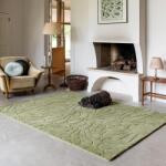 Laura Ashley gyapjú szőnyeg Coleby Petals Hedgerow Green 078807 - 200 x 280 cm
