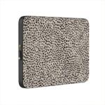 Burga laptop tok mandulás latte színben Macbook Pro 16" készülékhez