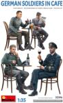 MiniArt Figurine hobby MiniArt Militari: Soldați - Soldați germani la cafenea din Al Doilea Război Mondial (4 figurine, 2 mese, 4 scaune) (MNA35396)