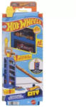 Mattel Hot Wheels Turbóstart Garázs játékszett (JMJ52) (JMJ52)