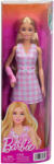 Mattel Barbie: Fashionista Barátnők stílusos divatbaba gipszben rózsaszín kockás ruhában - Mattel (FBR37/JJN56)