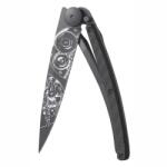 DEEJO 1GC010 TATTOO BLACK CARBON / Ultrakönnyű zsebkés karbon markolattal és tetoválással (1GC010)