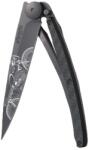 DEEJO 1GC107 TATTOO BLACK CARBON / Ultrakönnyű zsebkés karbon markolattal és tetoválással (1GC107)