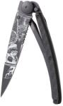 DEEJO 1GC511 TATTOO BLACK SERRATION / Ultrakönnyű zsebkés karbon markolattal és részben recés pengével (1GC511)
