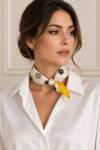 Shopika Esarfa colier satinata cu perla decorativa si inchidere magnetica, imprimeu floral cu galben pe fond ivory