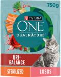 ONE Dual Nature Sterilised száraztáp macskáknak - vörösáfonya, lazac, 750g