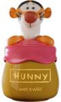 Wet n Wild Winnie the Pooh Smackerel of Hunny blush cremos culoare Pouncy Pop 6 g