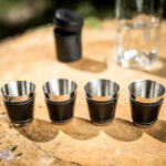 Gadget Master Set 4 pahare shot inox, in cutie calatorie Pahar