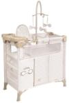 De Cuevas Toys 53078 Pătuț pliabil pentru păpuși cu 5 accesorii funcționale VERONA 2026 (MA6-53078)