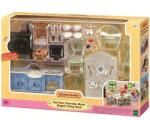EPOCH Set de joaca Sylvanian Families - Salon de Dining Elegant pentru Conacul Riverside (SF5867) Figurina