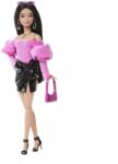 Mattel Barbie: Prietene la modă - păpușă cu fustă mini neagră (JJN76) Papusa Barbie