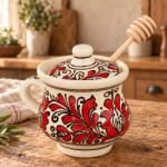 ATELIER 49 Borcan pentru miere din ceramica, 500 ml, cu capac si lingura din lemn, pictat manual (ATE49-ART-113405) Tava